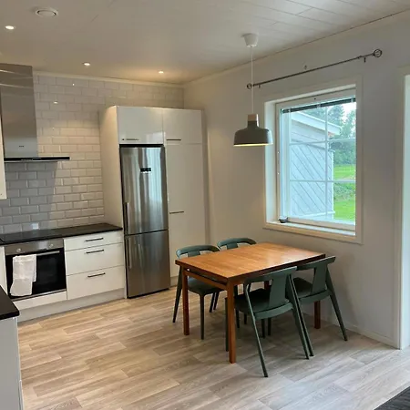 Soda - Karlsro, 24 H Check In *