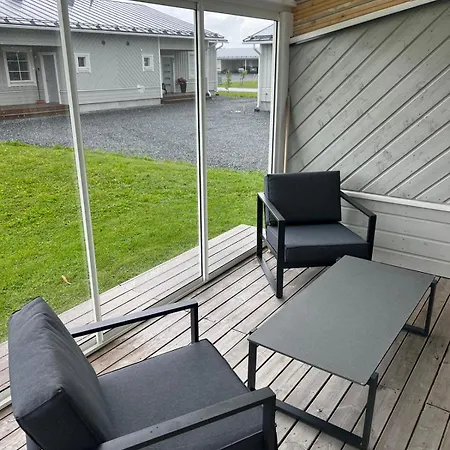 Soda - Karlsro, 24 H Check In Apartment Narpio