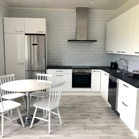 Soda - Karlsro, 24 H Check In アパート *