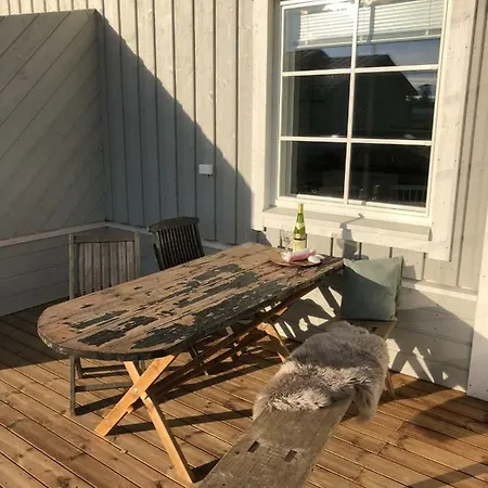 Soda - Karlsro, 24 H Check In *